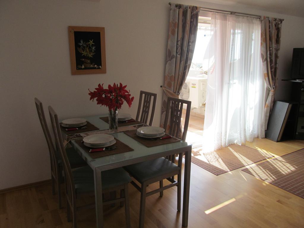 Apartment Danese Promajna Habitación foto