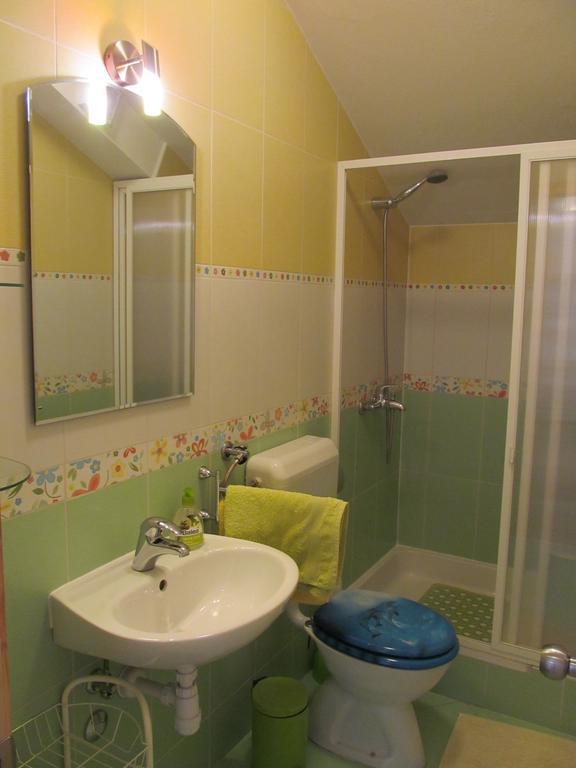 Apartment Danese Promajna Habitación foto